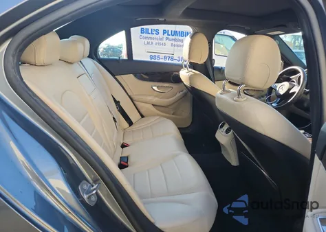 2018 Mercedes-Benz C 300 из США, поврежденный, VIN WDDWF4JB5JR345981